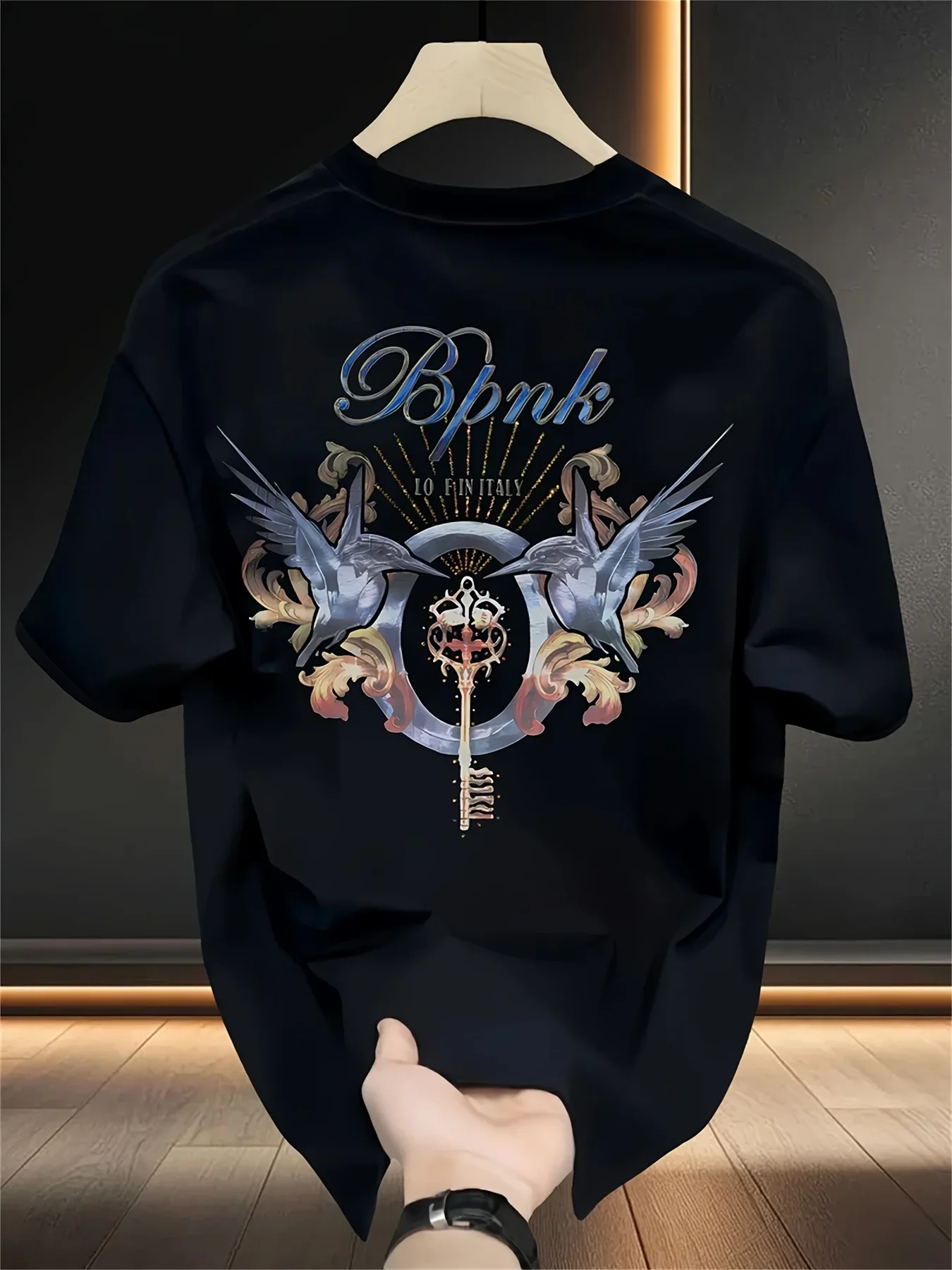 2026 Men Vintage Bird Key Ornate Graphic T Shirt Retro Baroque Floral Chest Print Crewneck Tees Unisex Black Oversized Short