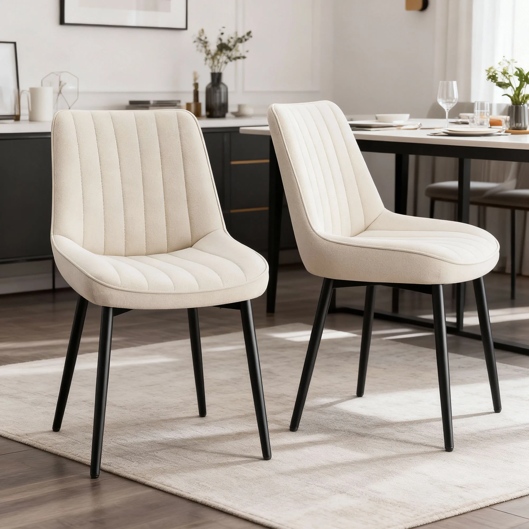 Ensemble de 2 chaises de salle à manger, siège généreusement rembourré et dossier ergonomique pour un confort quotidien durable.