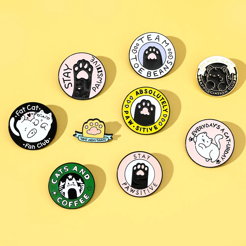 Kitten Brooch Cute Cartoon Enamel Craft Metal Badge Accessories Wholesale Brooches for Clothing Cap Pins and Badges Backpack Pin