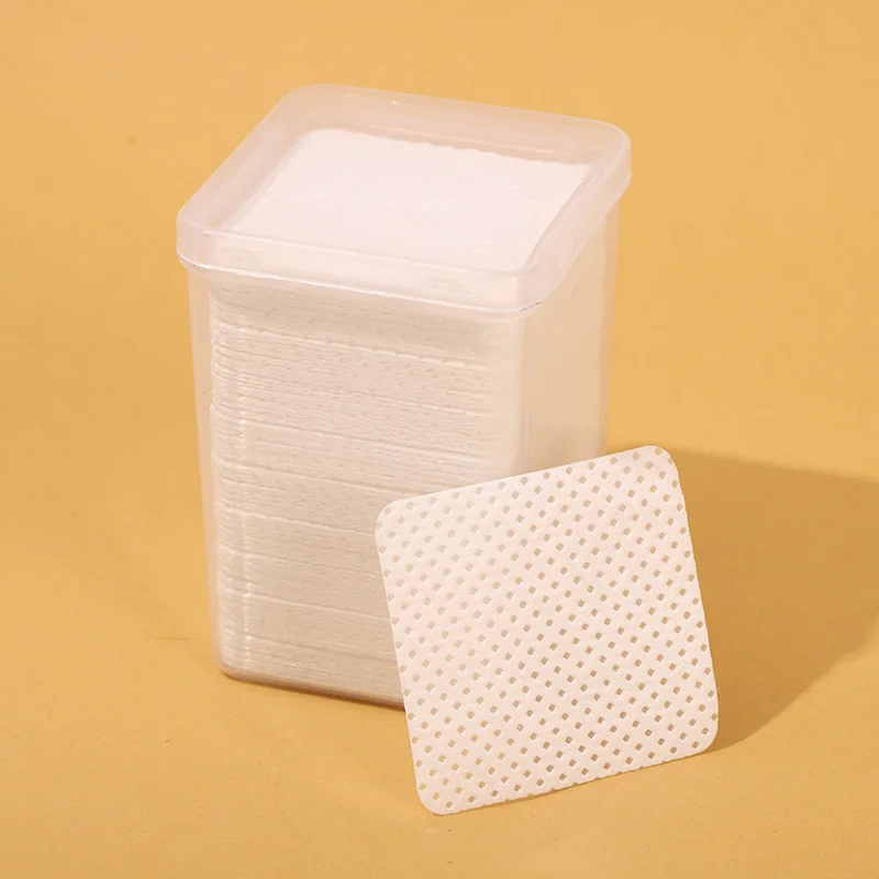 200 Pieces Lint-Free Nail Wipes Eyelash Glue Wipes Nail Polish Removal Wipes for Professional Eyelash Extension Product