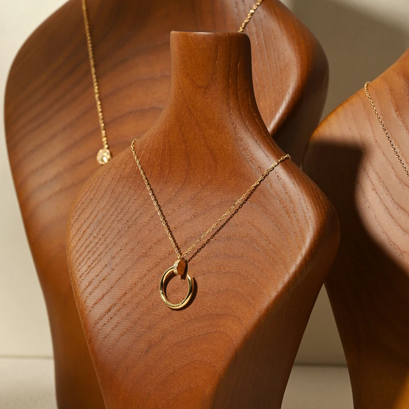 WoodTen Solid Wood Necklace Display Stand Pendant Jewelry Display Props Portrait Chest Holder Counter Jewelry Organizer Showcase