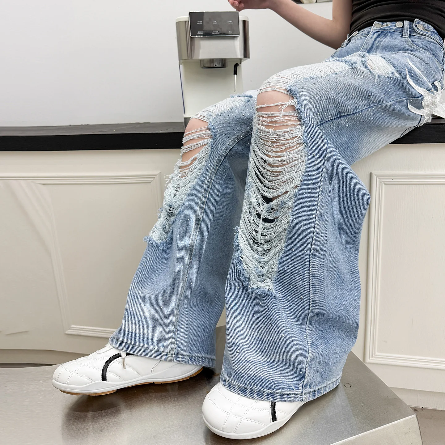 New Teen girls ripped jeans with diamond spring and summer outfits for Kids American Angel wings straight-leg loose casual pants
