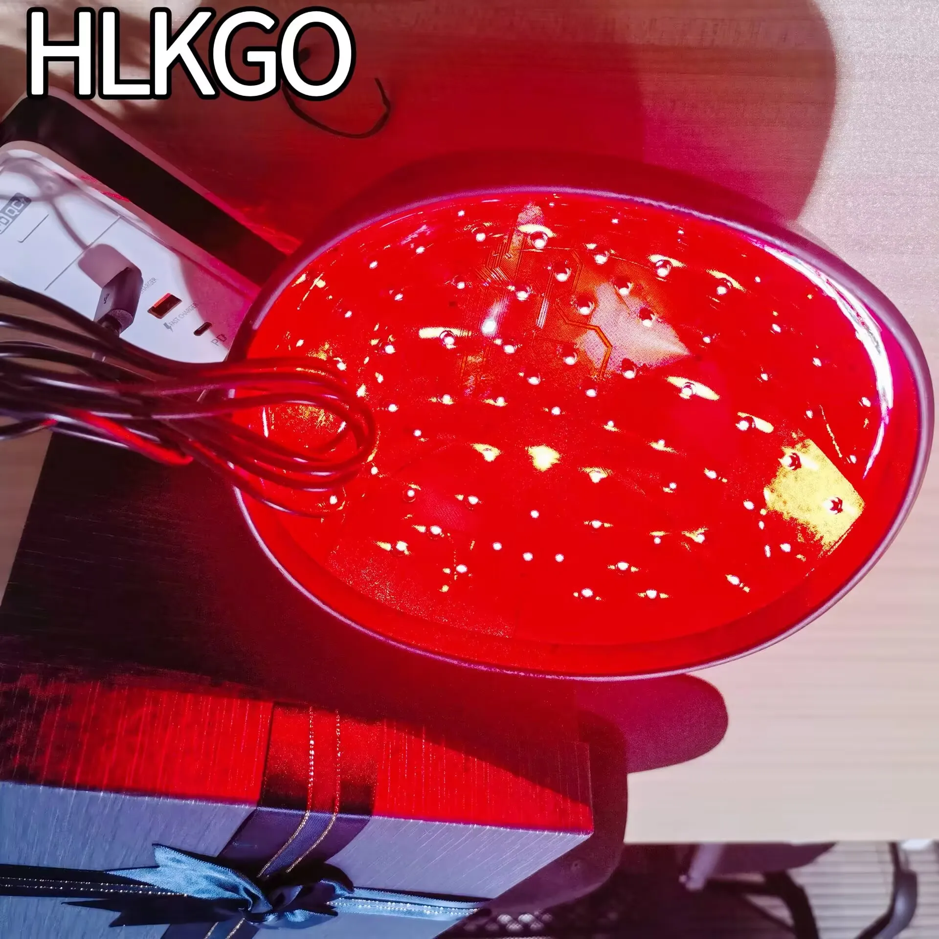 

Laser Hair Regrowth Cap 650nm - Anti Hair Loss Treatment & Scalp Relaxation Therapy Hat