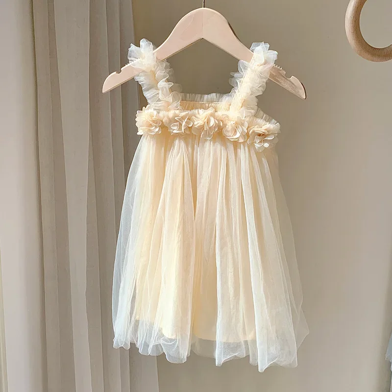 Vestido de verano para niñas, falda esponjosa de princesa de playa de Color sólido con tirantes de flores en 3D, dulce belleza, novedad de 2024