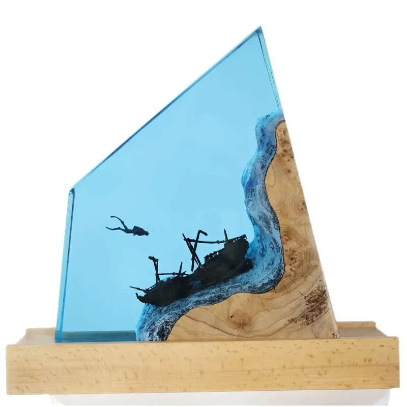 Shipwreck Adventure Resin Lamp Underwater Explorer Theme Night Light Customized Creative Art Desktop Home Decor USB Charge