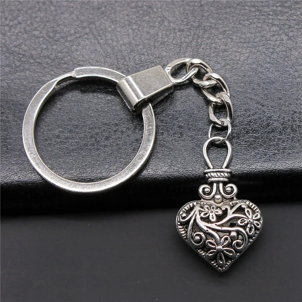 Dropshipping Antique Silver Color 31x19x9mm Vintage 3D Hollow Flowers Heart Pendant Keyring Souvenirs Gift