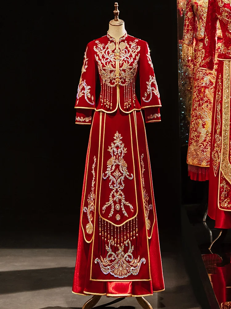 

New Sle Heavy Work XiuHui Wedding Dr for ort Women Chinese Sle Bride Gown round Collar Long Sve Peony Pattern