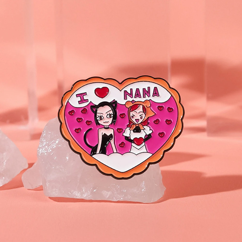 Anime Nana Love Heart Enamel Pin Pink Girly Brooch for Women Girls Fans Backpack Bag Lapel Badge Jewelry Gifts