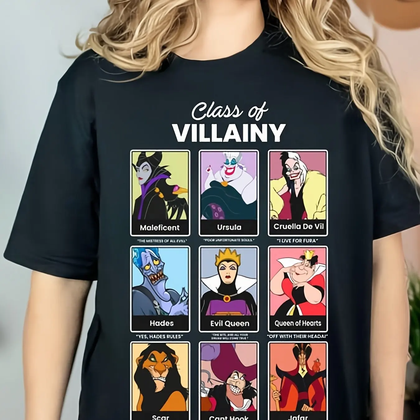 تي شيرت Vintage Disney Villains - تي شيرت برسومات Maleficent و Ursula وHades & Evil Queen مع فئة تصميم الشرير