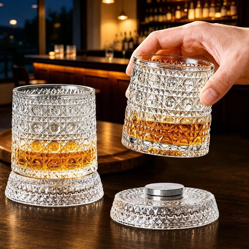 Whiskey-Weinglas-Set mit 2 Stück und Glasfuß, 360-Grad-Drehung, Kristall-Rumglas für Cocktailpartys, als Geschenk geeignet. – Detail 4