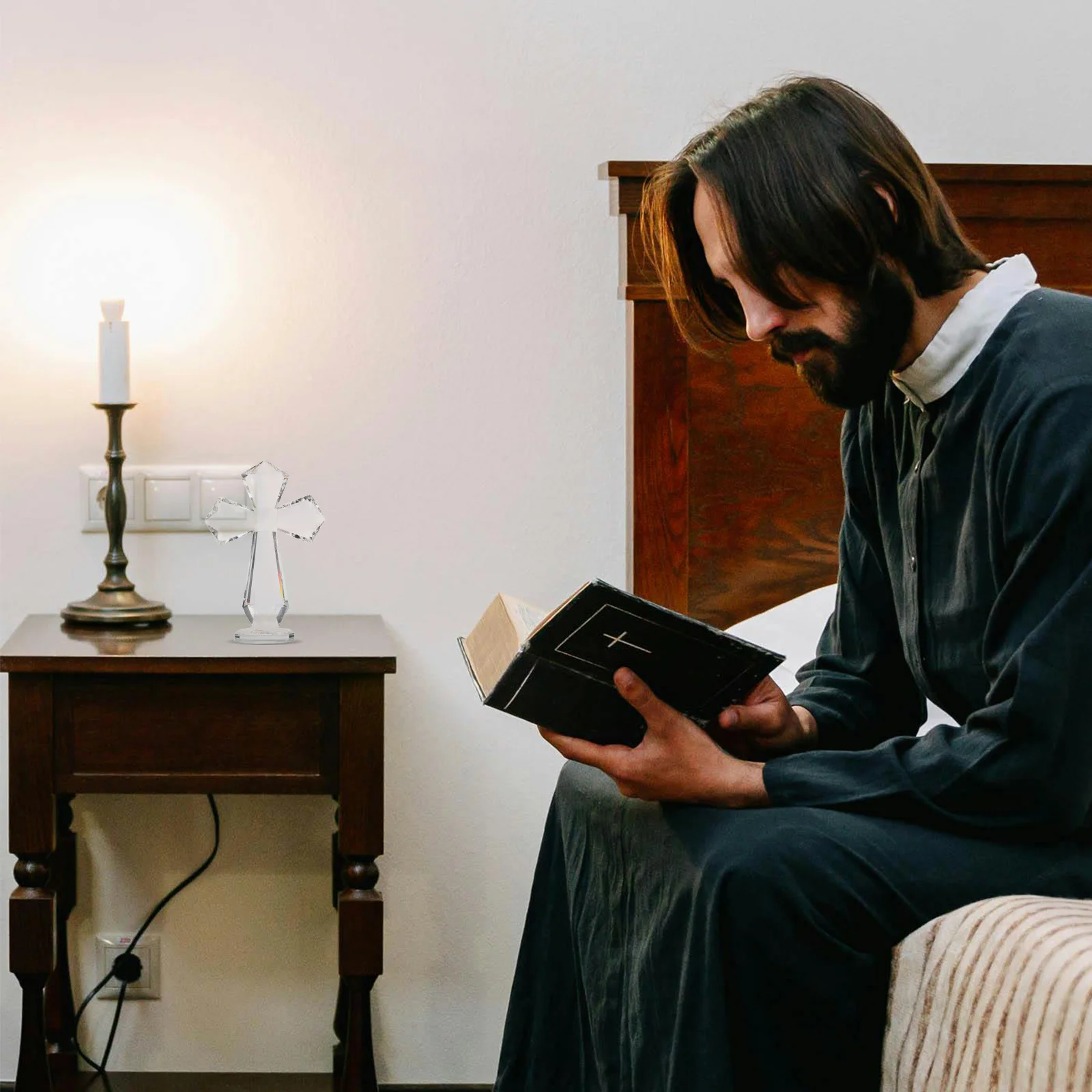 

Crystal Cross Handheld Prayer Statue Religious Decor Christian Easter Home Office Communion Table Ornament