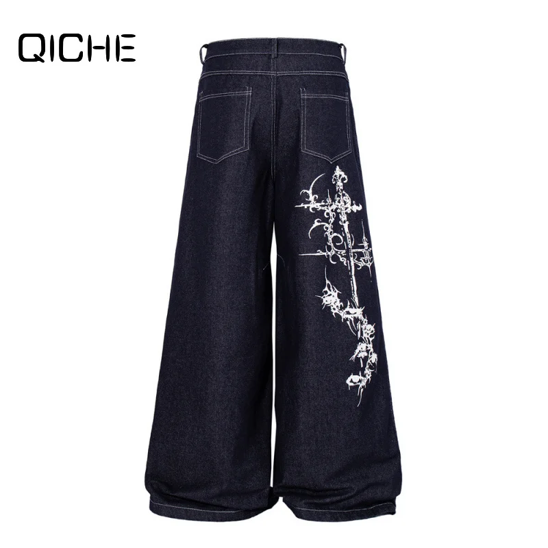 QICHE 2026 Men High‑Street Dark‑Style Cross Pattern Printed Wide‑Leg Jeans Button‑Fly Loose Trendy Casual Long Denim Trousers