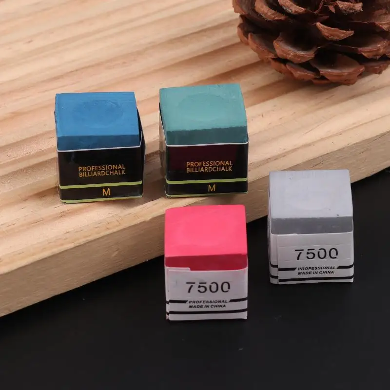 Novo 1pc com caixa de armazenamento antiderrapante giz de bilhar piscina cue vara giz snooker fácil pó bilhar giz piscina acessórios