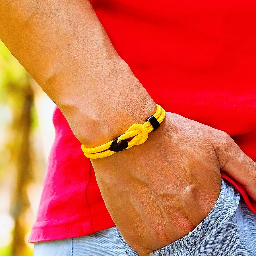 Nuevas opciones de 10 colores, pulsera de cuerda para hombre, joyería de moda de alta calidad, regalo para hombres, Pulseras Tela Suerte, accesorios versátiles