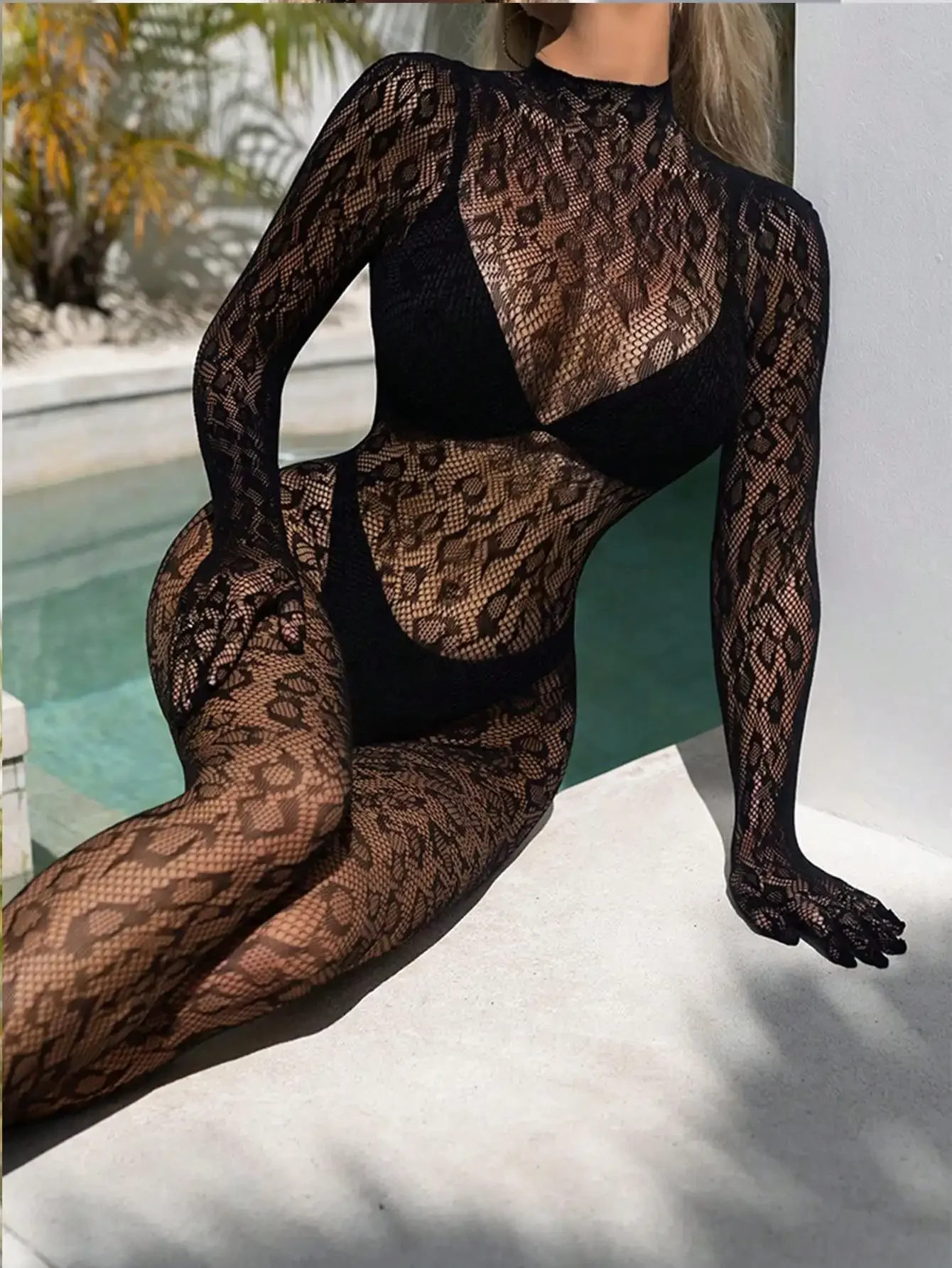 Perspective Sexy Lingerie Long Sleeve Bodystocking with Close Crotch Bodysuit Sexy Lingerie Fishnet Bodysuit Lace Bodysuit