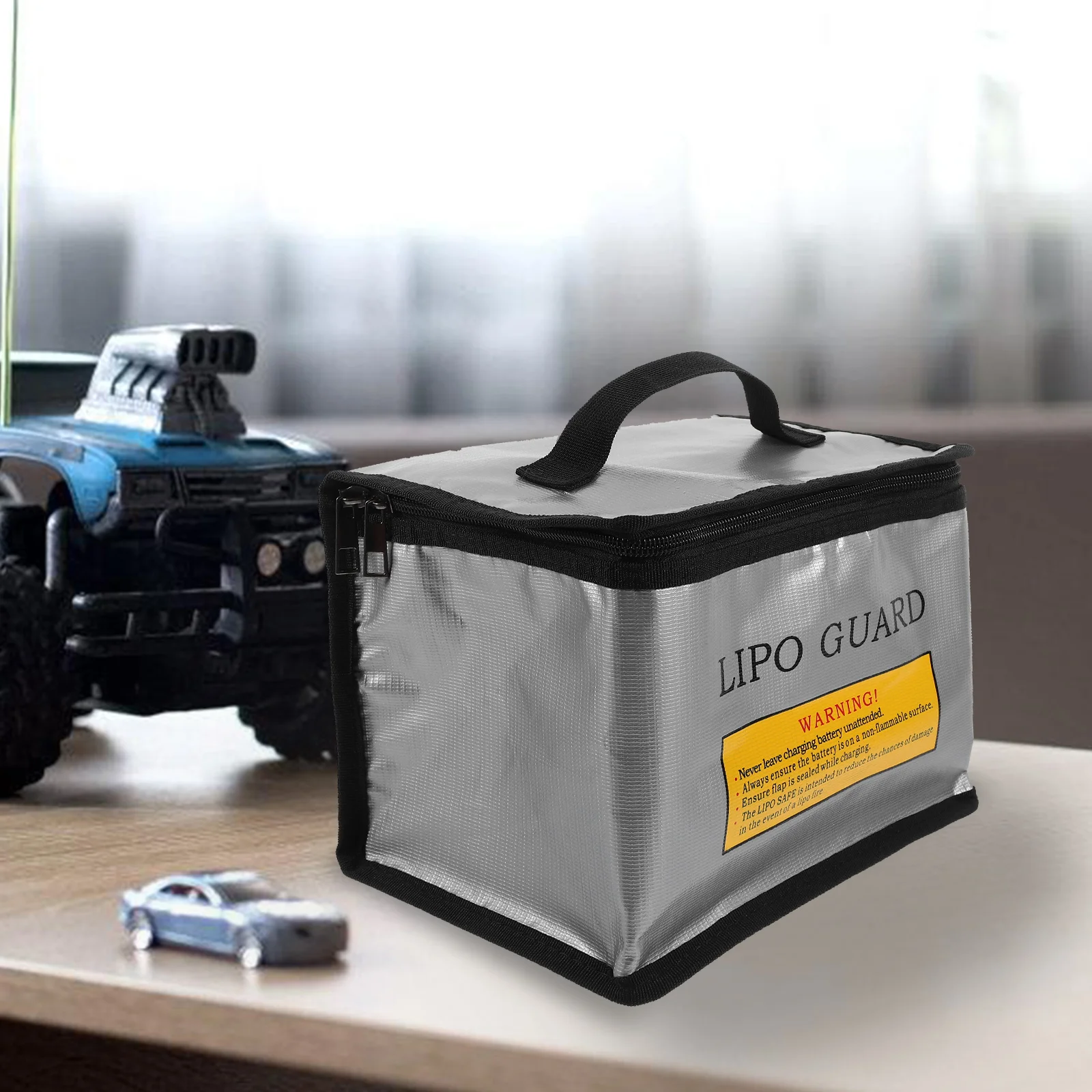 

Explosion-proof Bag Silver Safe Storage Organizer Case Fireproof PVC Lightweight Portable Compartment Bag For RC