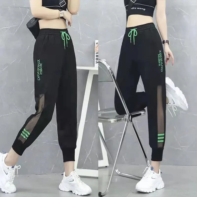 2023 Zomer Nieuwe Gestreepte Brief Print Mesh Patchwork Broek Hoge Taille Toevallige Sneldrogende Broek Sport Jogger Joggingbroek Vrouwen