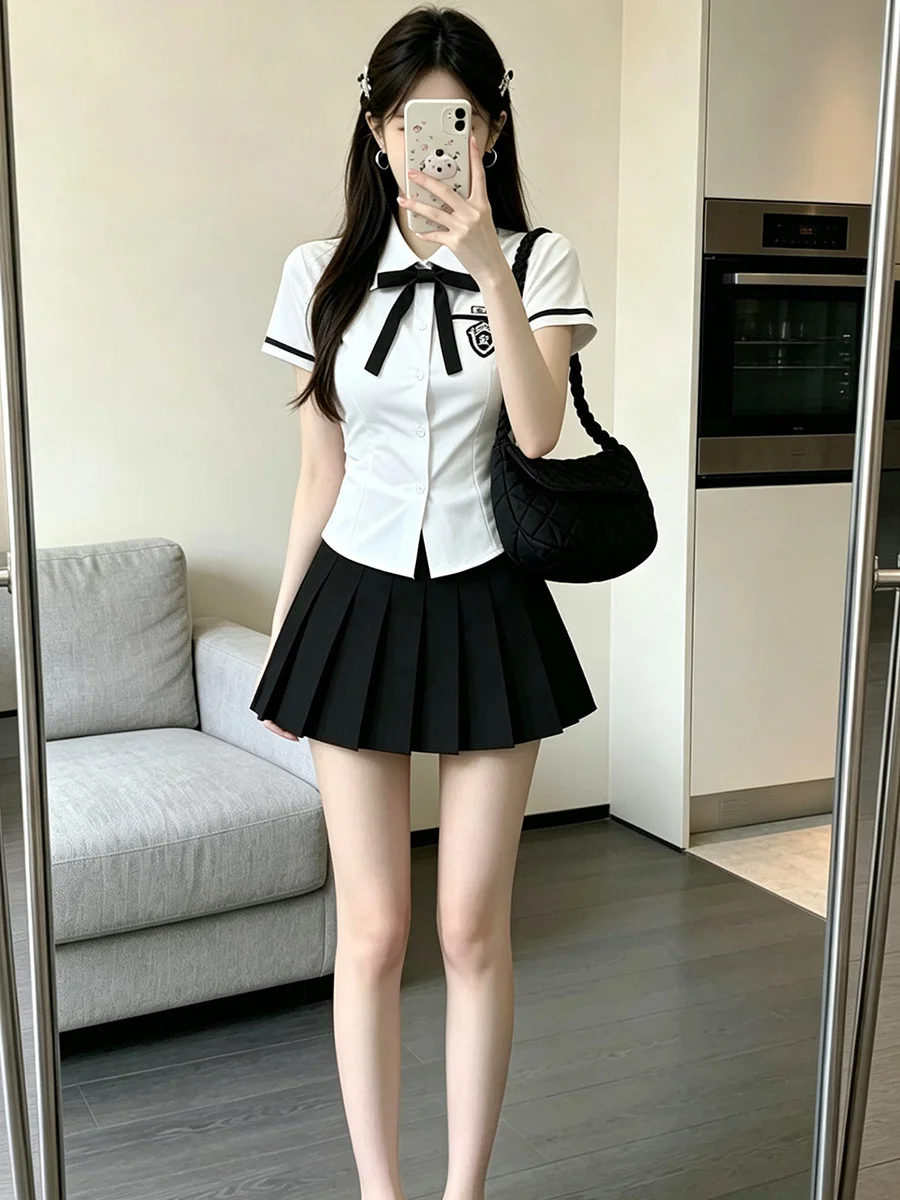 College Style JK Uniform Short Sleeve Shirt Set Summer Professional Workwear Waist-Cinching Blouse Pleated Skirt Work Uniform