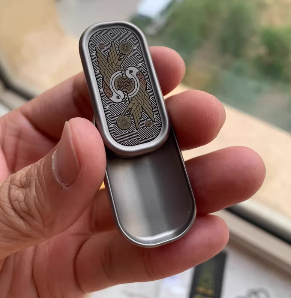 Brinquedo de descompressão deslizante divertido EDC HOlO usado