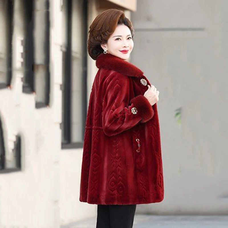 Fashion Loose Comfortablemink Velvet Coat Temperament Long Autumn Winter Middle-aged And Elderly Women Warm Woolen Coat