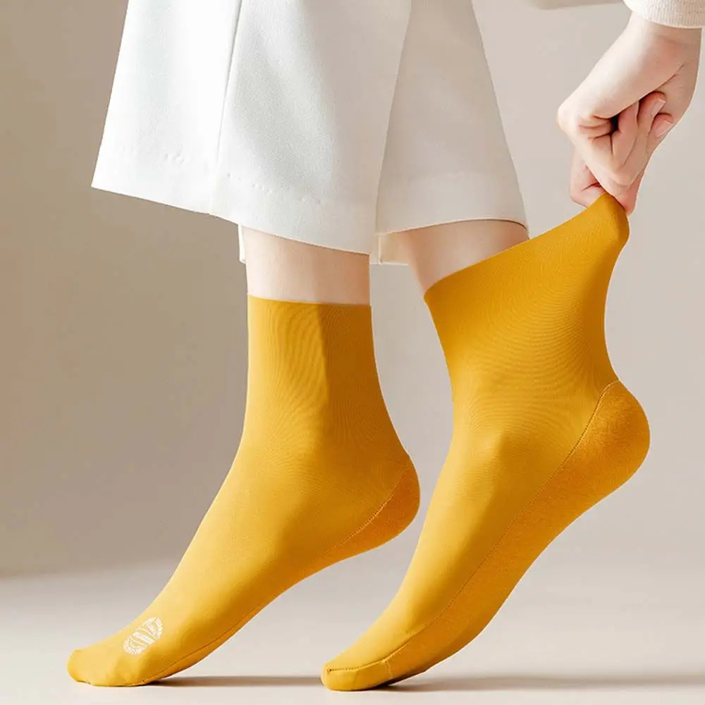 Calcetines finos sin costuras de seda helada para niñas, calcetines de verano de cualquier corte para mujeres, calcetines de tubo medio, medias