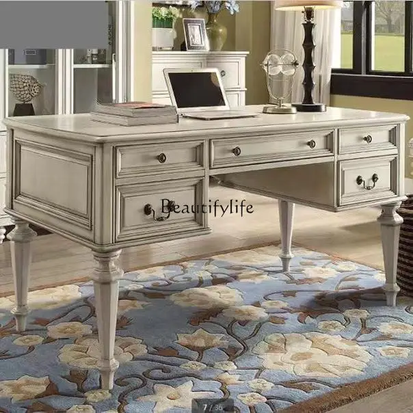 Рисунок 3 - Стол в стиле ретро из цельного