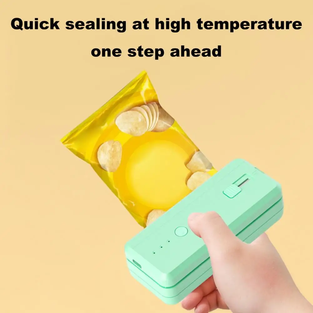 

Thermal Bag Sealer Portable 2-in-1 Mini Bag Sealer Cutter with Usb Rechargeable Magnetic Heat Seal Tool for Plastic for Snack