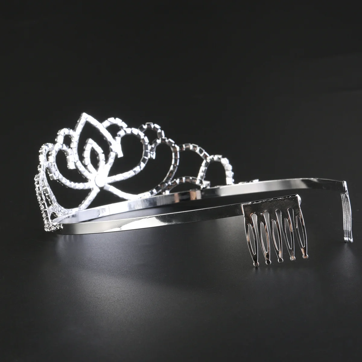 

Elegant Silver Bridal Crown Headband Tiara Sparkling Crystal Rhinestone Hairpiece for Wedding Dance Festive Occasions
