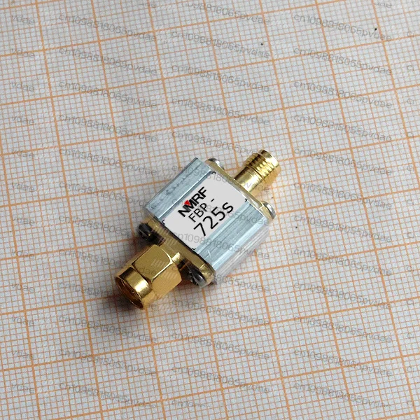 725MHz SAW bandpass filter, 45MHz bandwidth, 1dB bandwidth 703-748MHz, SMA interface FBP-725s