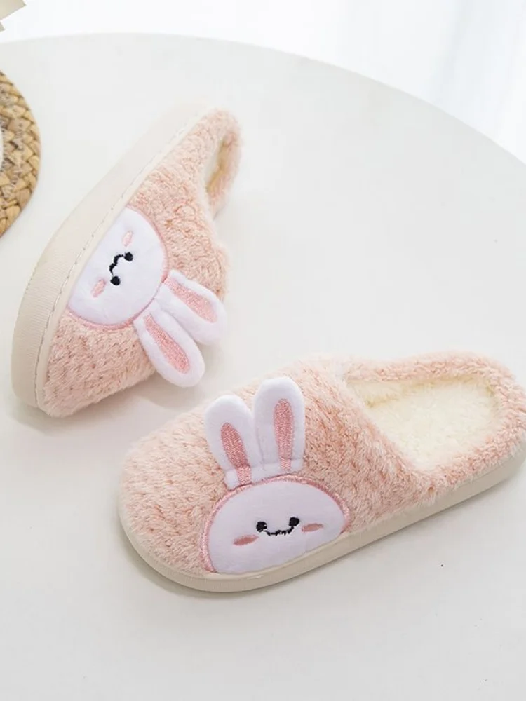 

New children's home autumn and winter slippers boys and girls cute rabbit warm home shoes soft bottom warm indoor slippers