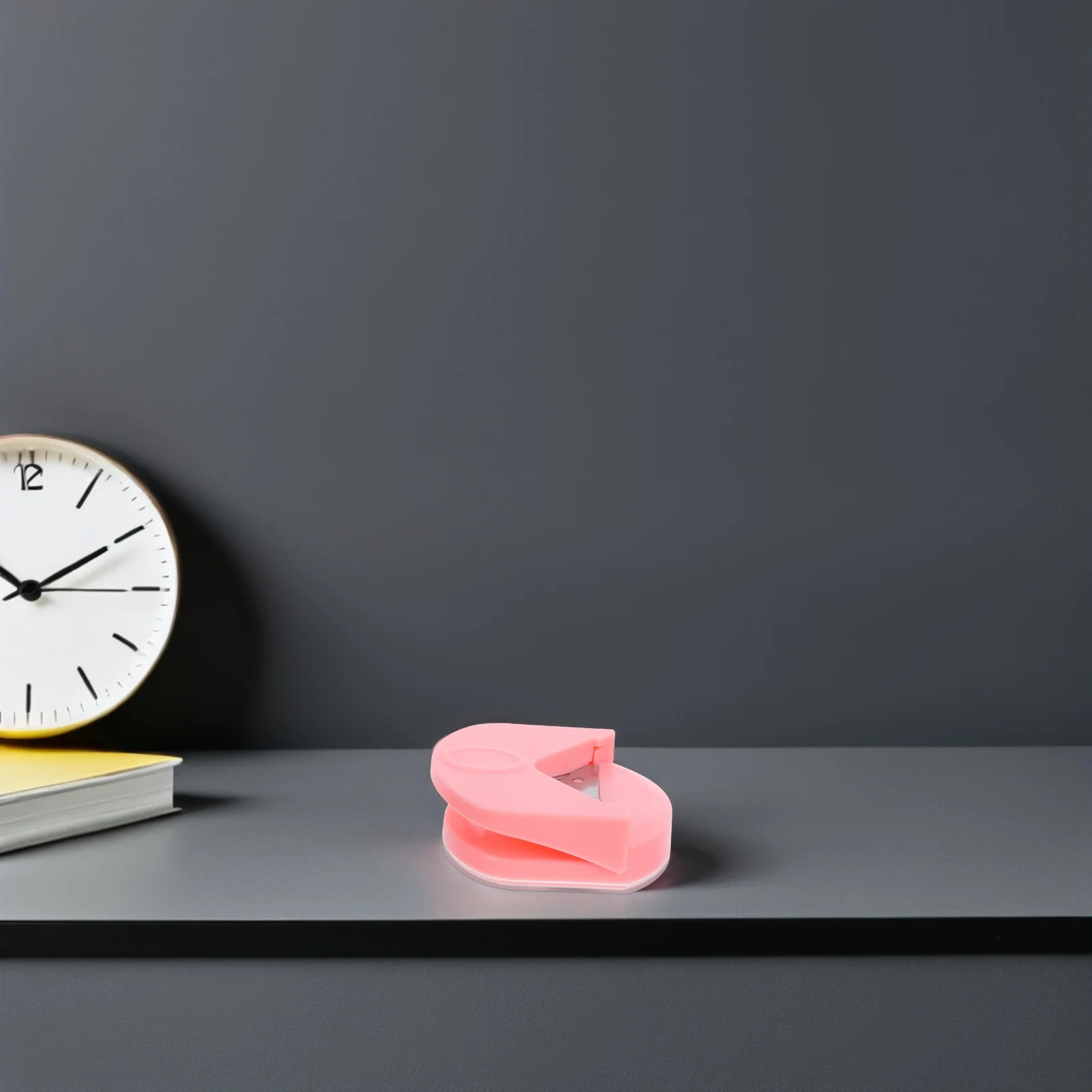 เครื่องเจาะมุมกระดาษสำหรับการ์ดสต็อก R4 เครื่องเจาะมุมกระดาษรูปถ่าย เครื่องตัดแต่งกระดาษสำหรับสำนักงาน โรงเรียน DIY