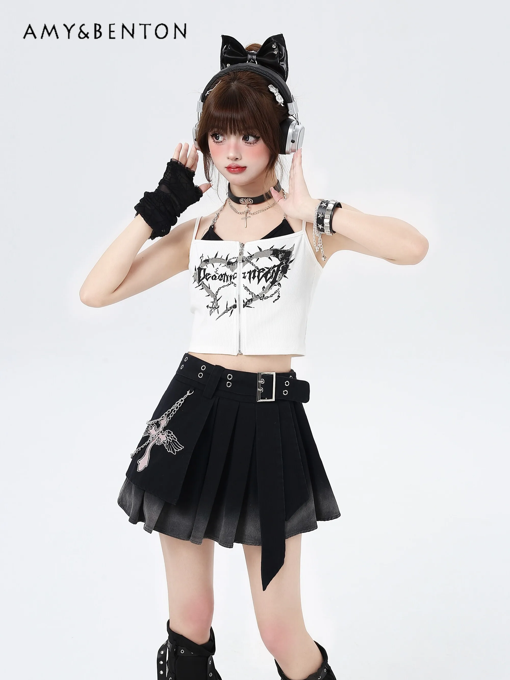 Hot Girl Y2K Fake Two Pieces Patchwork Crop Top Women Summer New Harajuku Subculture Chain Pendant Cartoon Printed Slim Tops