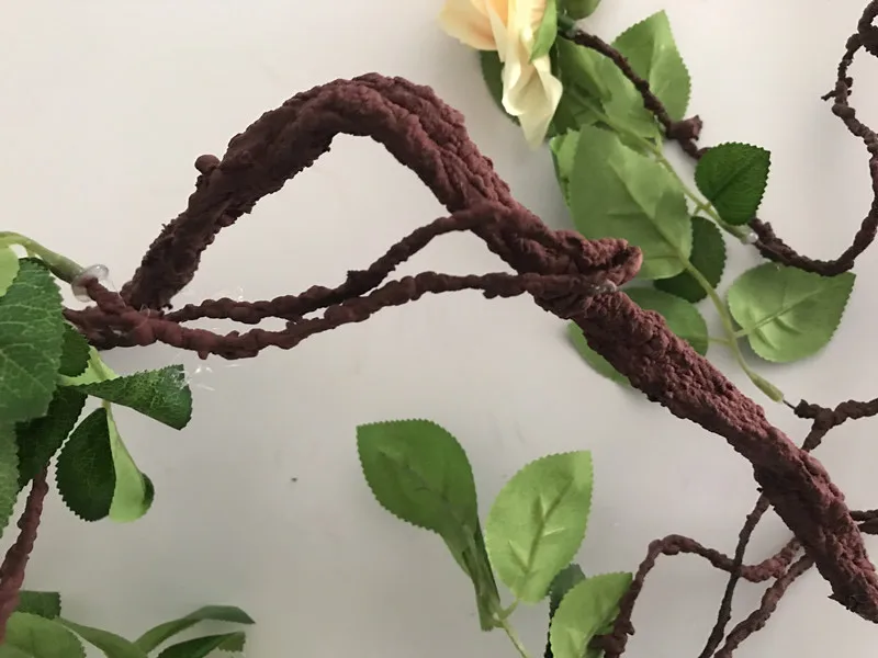 Wedding props - Rose vine