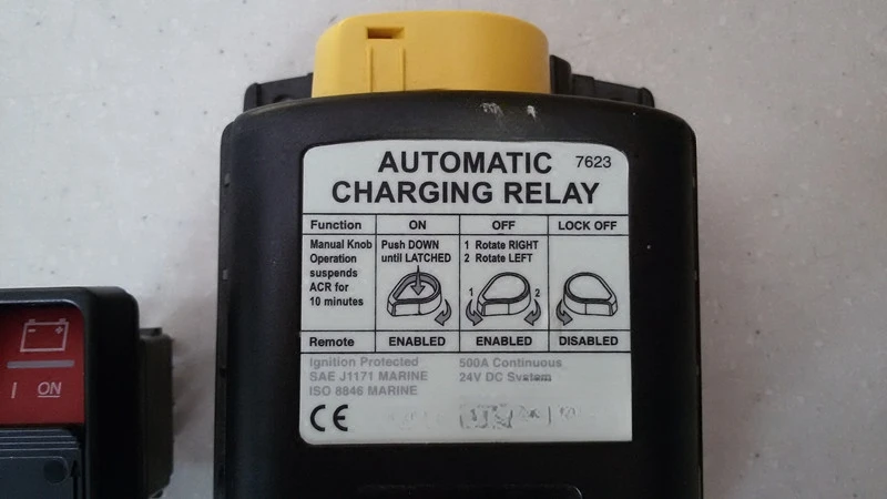 Dual battery isolation for parallel electric vehicles with automatic charging of battery switches