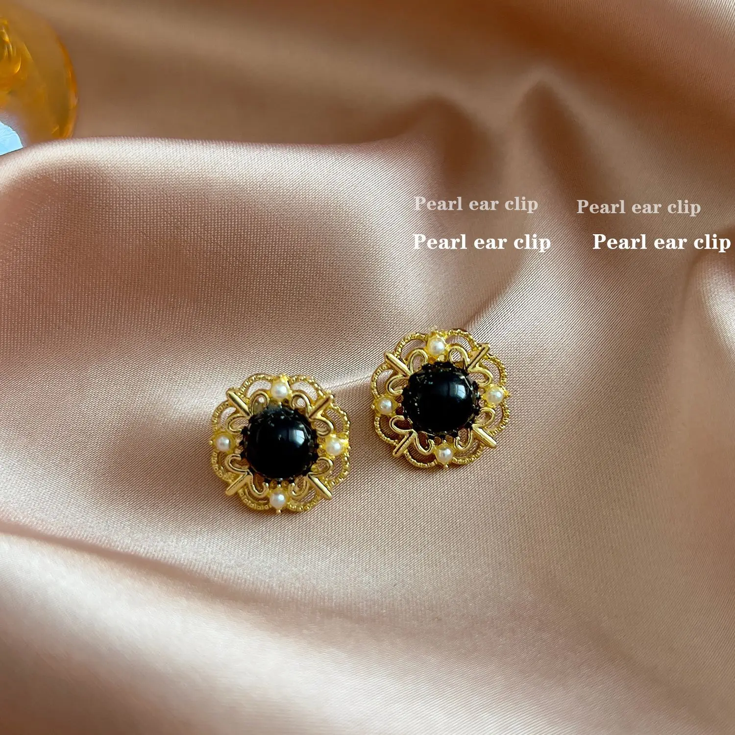 GRACE JUN New Arrival Gold Color Women\'s Clip on Earrings Without Pierced Cuff Earrings Fashion Enamel Pearl Ear Clip Jewelry