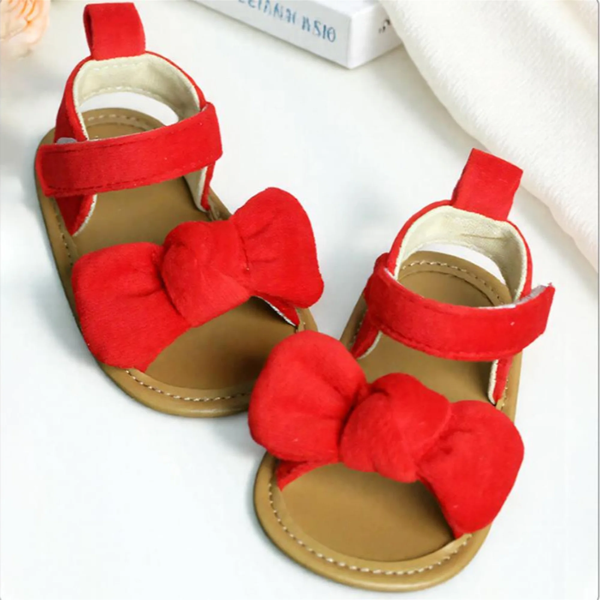 

Toddler Girl Stylish Sandals Adorable Lightweight Slip Resistant Floral Embellished Peep Toe Beach Shoes for Summer Walks