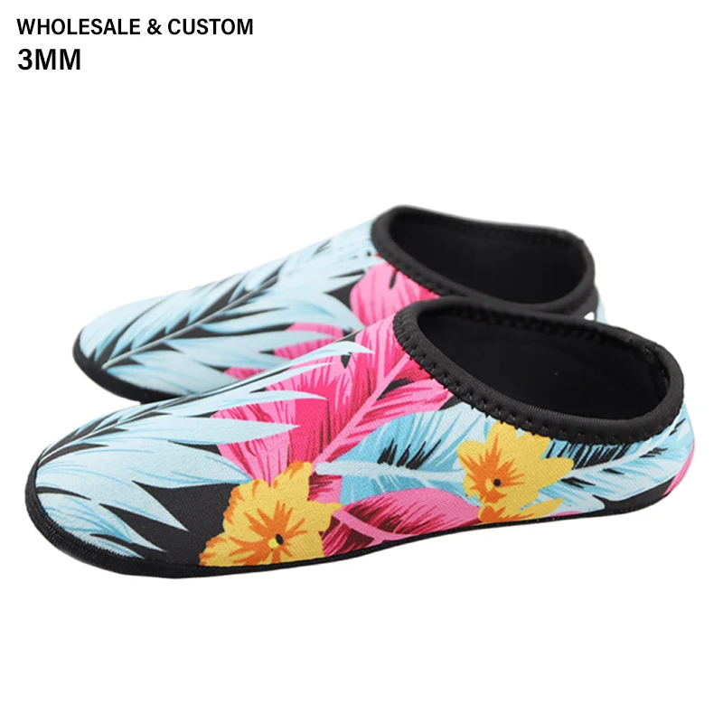 Wholesale Custom Women Summer Diving Short Socks Printed 3MM Neoprene Beach Swim Non-slip Elasticity Shoes Scuba Free Surf Sport