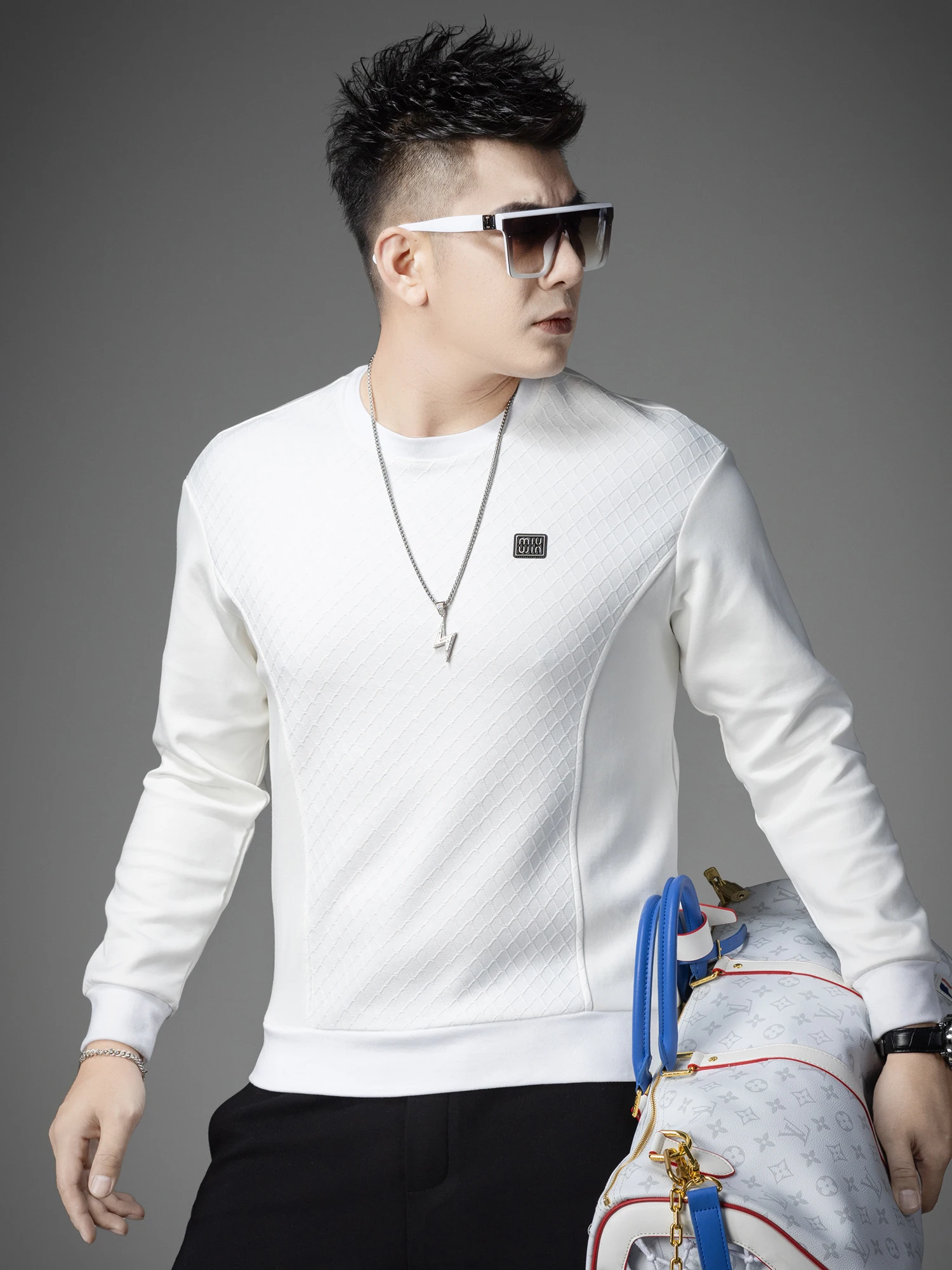 

Новая мужская толстовка 2026 года в клетку с круглым вырезом, повседневная, с длинным рукавом, свободного кроя, верхняя одежда, модный городской стиль, хлопок/полиэстер