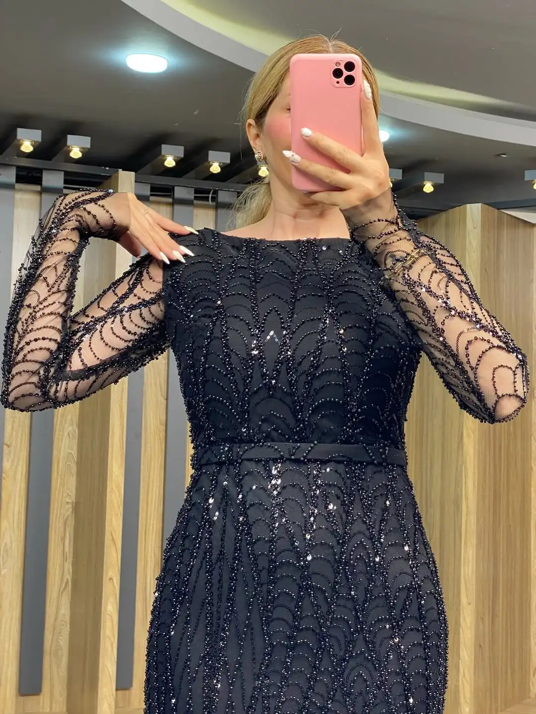 Ofherown الشاي طول أم فستان الزفاف الترتر حبة التطريز وشاح فساتين حفلات س الرقبة طويلة الأكمام فساتين الزفاف Gust