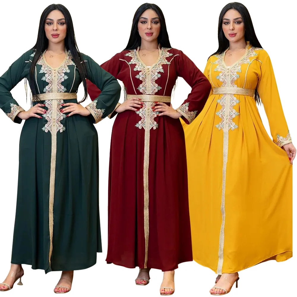 Middle East Cross border Women's Robe Ribbon Lace Inlaid Diamond Abaya Muslim Fashion Dress