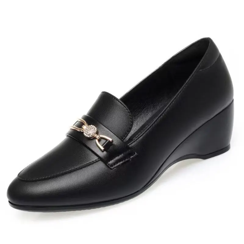 

Women's Leather Wedges Nude Shoes Spring Autumn New Soft Sole Shallow Slip On Round Toe Middle Aged And Elderly Casual Shoes