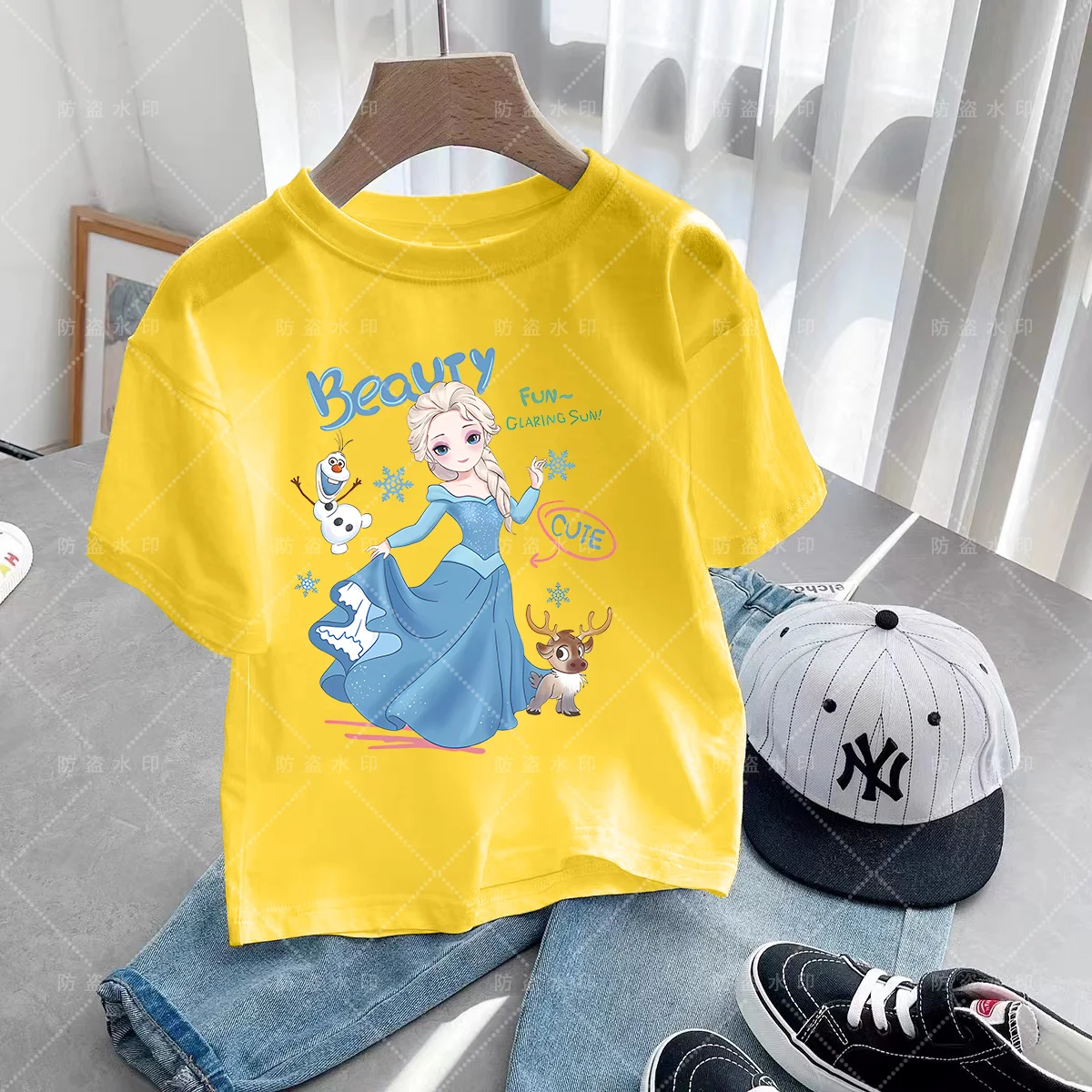 Disney 2024 Girl Summer Clothes cartoni animati Kawaii Princess Animated T Shirt Caricature Disney Kawaii Cartoons Princess children's