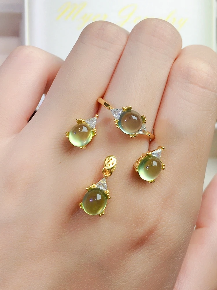 set-di-pietre-naturali-di-grappolo-d'uva-intarsiate-in-argento-puro-corpo-in-vetro-di-piccole-dimensioni-accessori-di-gioielleria-eleganti-e-alla-moda