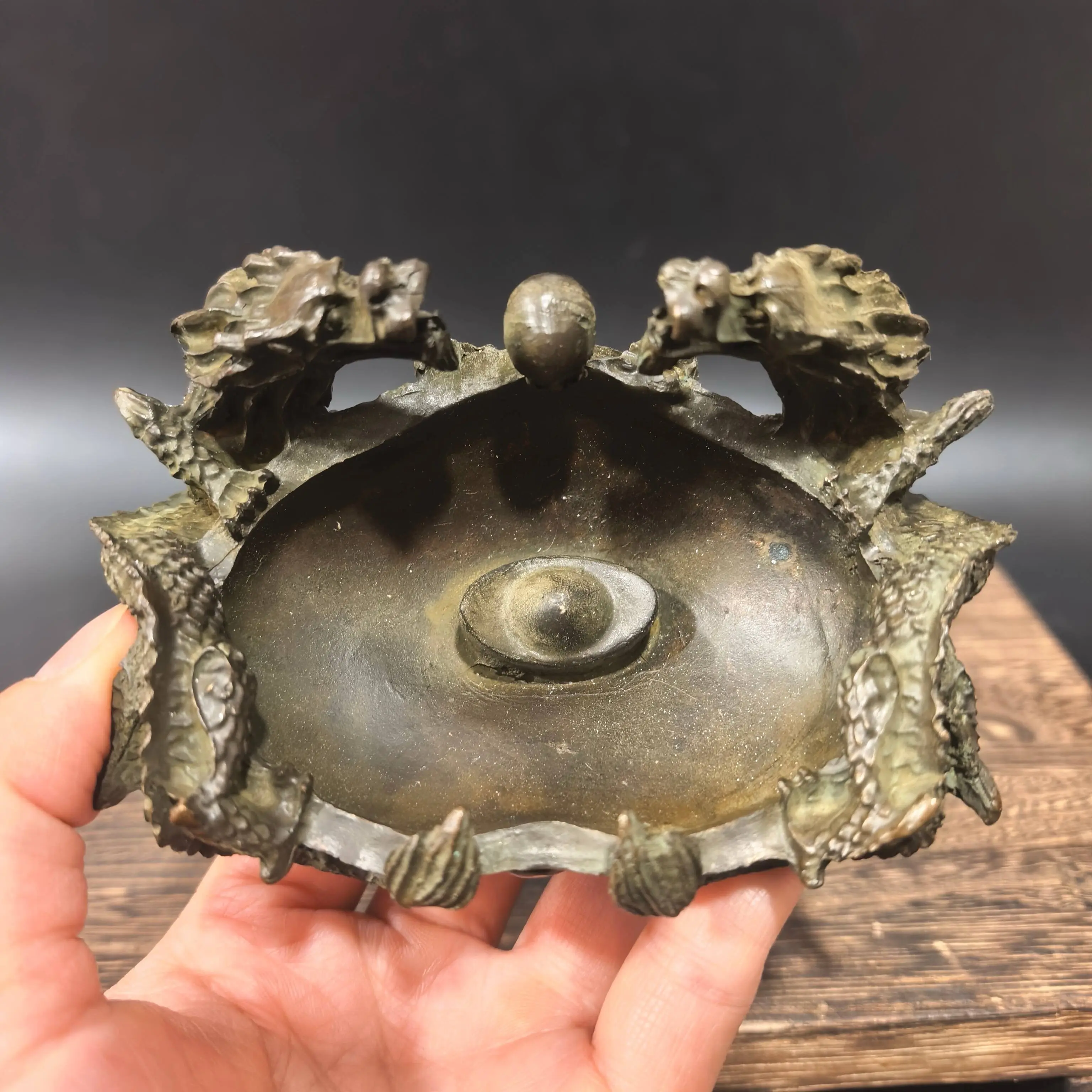 Vintage Collectible Ashtrays - تحفة قديمة من الخشب، أربعة كنوز،