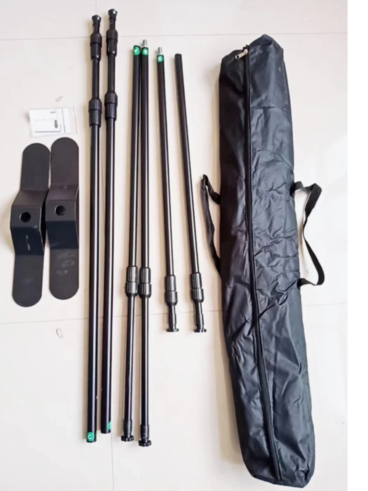 Retractable poster bracket Large screen Universal express shelf Event promotion Background wall Inkjet signature wall