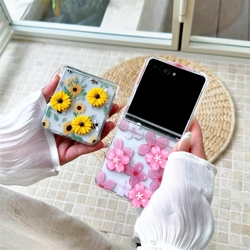 

3D SunFlower Bracelet Phone Case For Samsung Galaxy Z Flip 7 FE 3 4 5 6 Hinge Shockproof Back Cover
