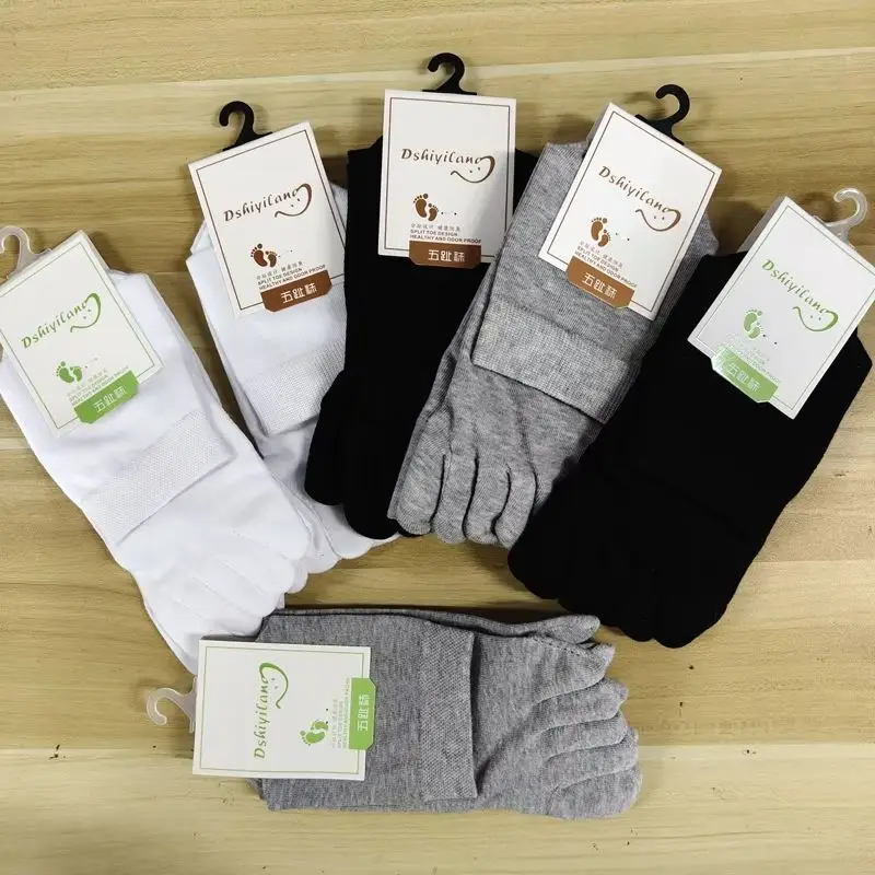 Unisex Zehensocken Männer und Frauen Fünf-Finger-Socken Atmungsaktive Baumwollsocken Sport Laufen Einfarbig Schwarz Weiß Grau Happy Soks