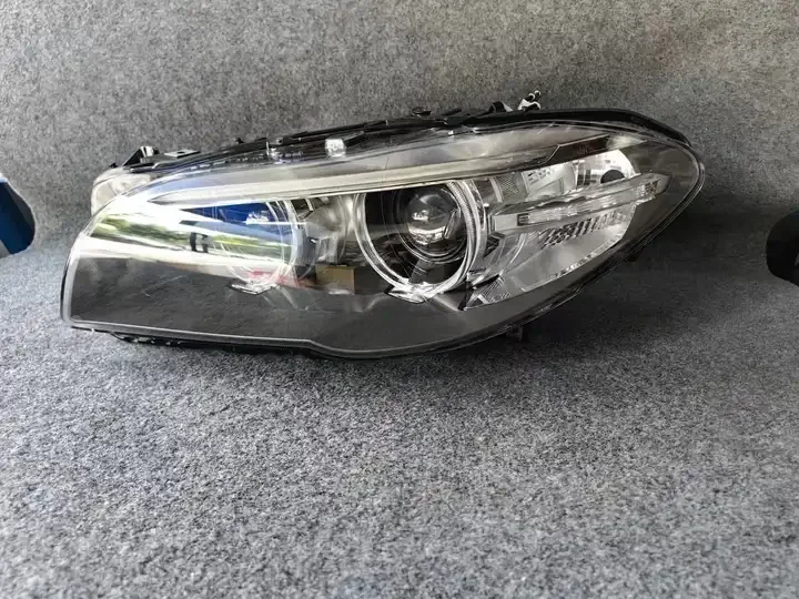 Car Accessories Suitable for  5 Series F10 F18 front headlight high quality halogen Xenon Headlamps white light car headlight