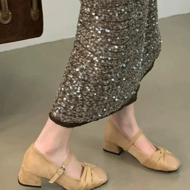 Fashion Versatile Twist Knot Casual Women's Mid Heel Shoes 2026 New Square Toe Buckle Strap Thick Heel Women Single Shoes