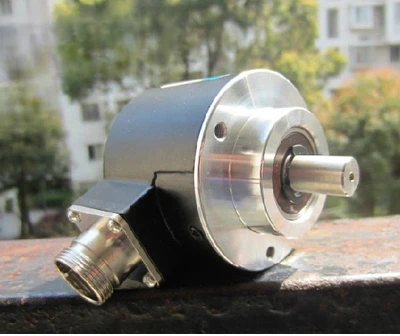 

Incremental Rotary Photoelectric Encoder 5000 Pulse Code Disk ZSP5810, ISC5810 Differential Output 24V